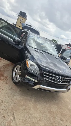 Mercedes-Benz M Class 2012 Black