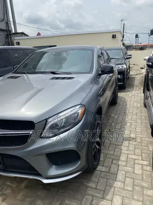 Mercedes-Benz GLE-Class 2015 Gray