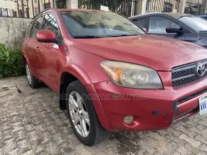 Toyota RAV4 2.4 2008 Red