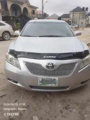Toyota Camry 2009 Silver