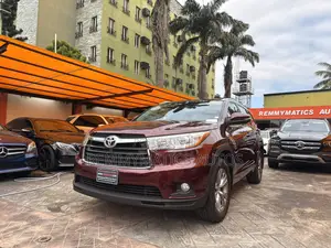 Toyota Highlander 2015 Burgundy