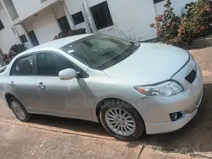 Toyota Corolla 2010 Silver