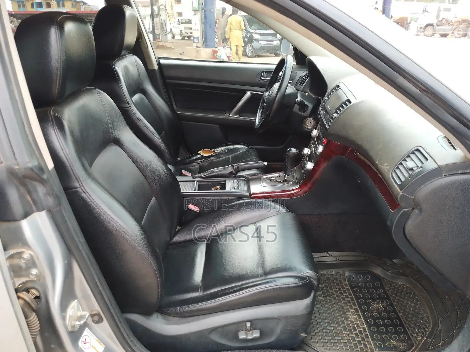 Subaru Outback 2009 Gray