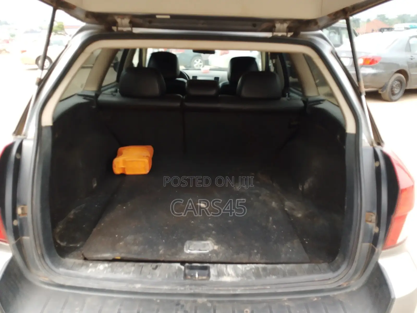 Subaru Outback 2009 Gray