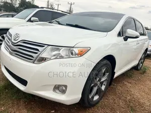 Toyota Venza 2011 White
