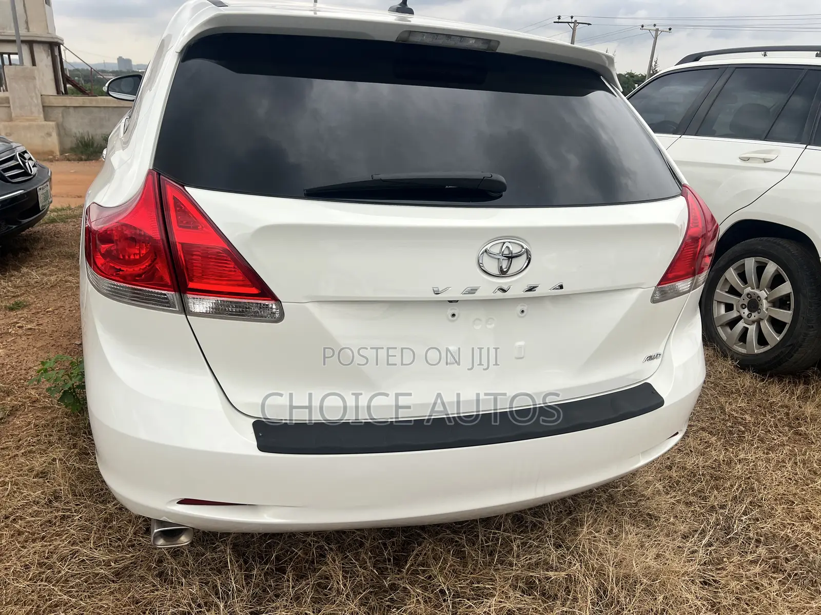 Toyota Venza 2011 White