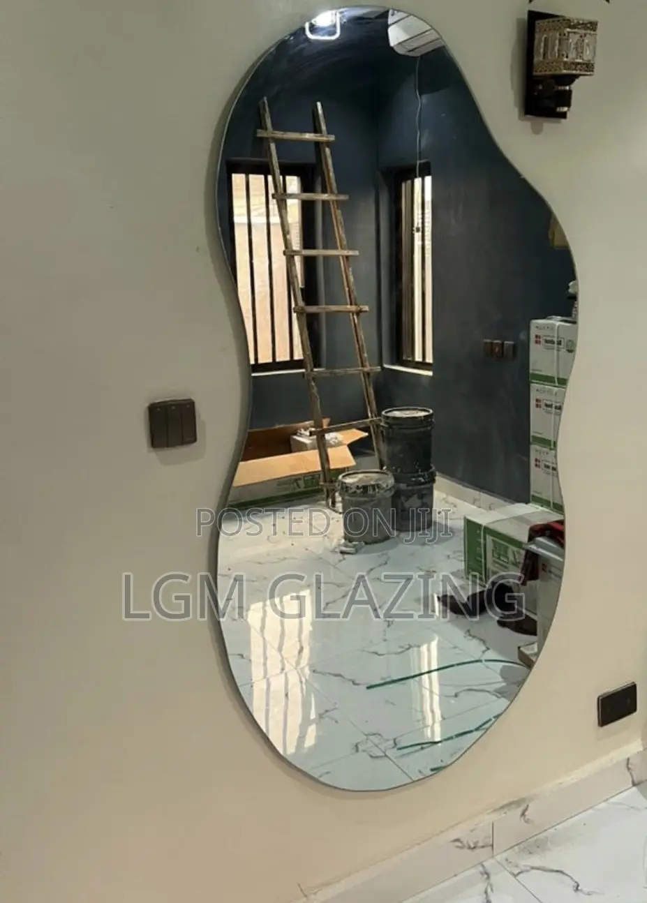 Premium Wall Mirrors – Modern Elegant Designs