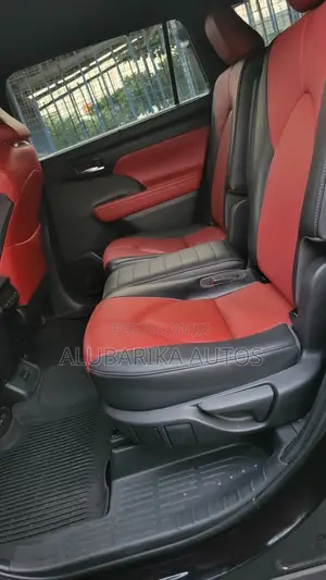 Toyota Highlander XSE 2022 Black