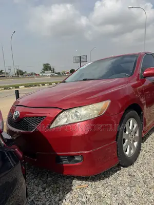 Toyota Camry SE 4dr Sedan (2.5L 4cyl 6AM) 2010 Red
