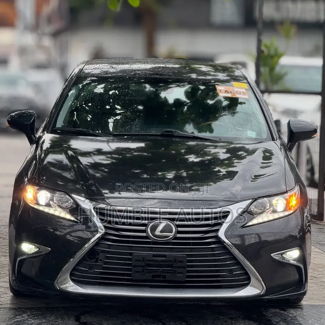 Lexus ES 2017 Black