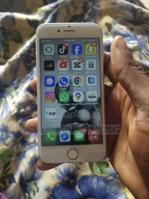 Apple iPhone 7 32 GB White