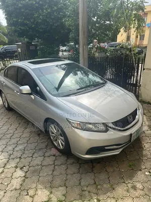 Honda Civic EX 4dr Sedan (1.8L 4cyl CVT) 2014 Silver