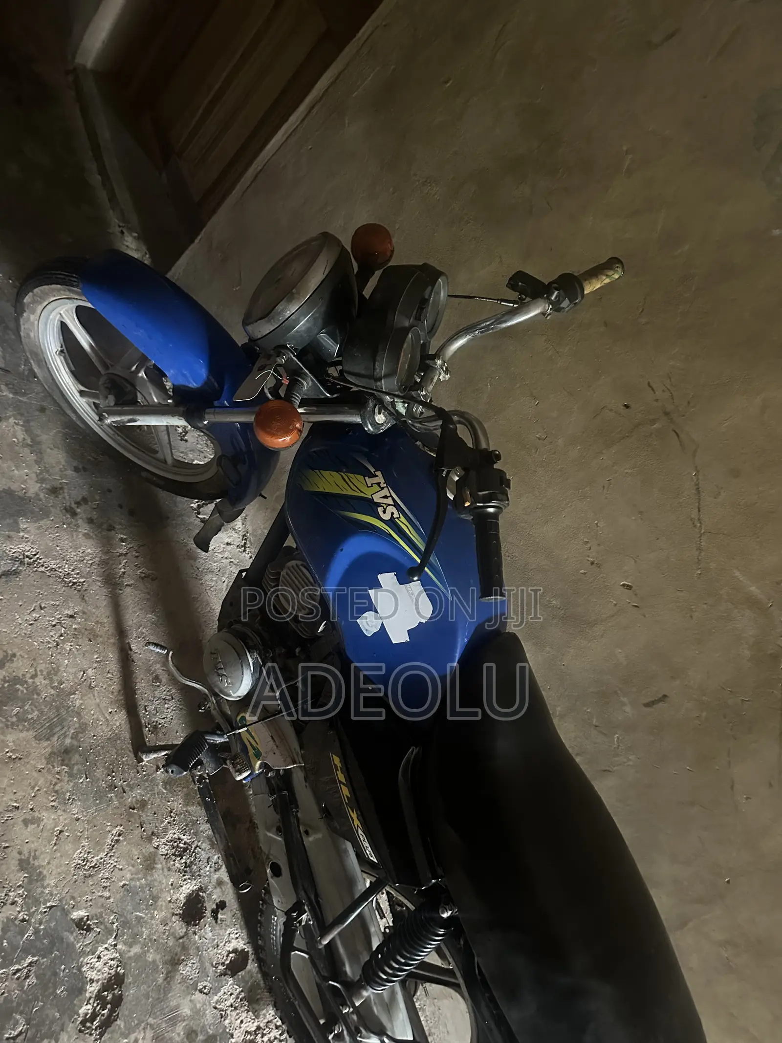TVS HLX Plus ES 2020 Blue