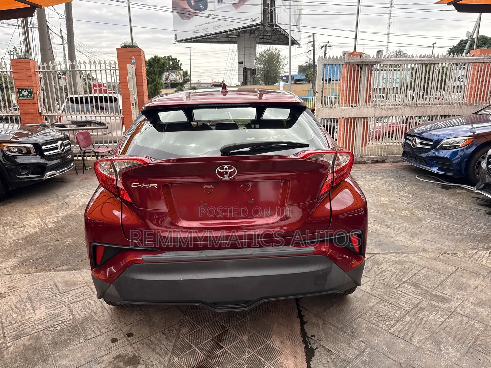 Toyota C-HR 2019 Red