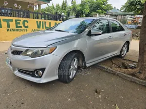 Toyota Camry 2013 Silver