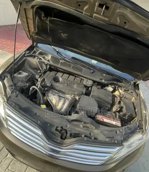 Toyota Venza 2012 Gold
