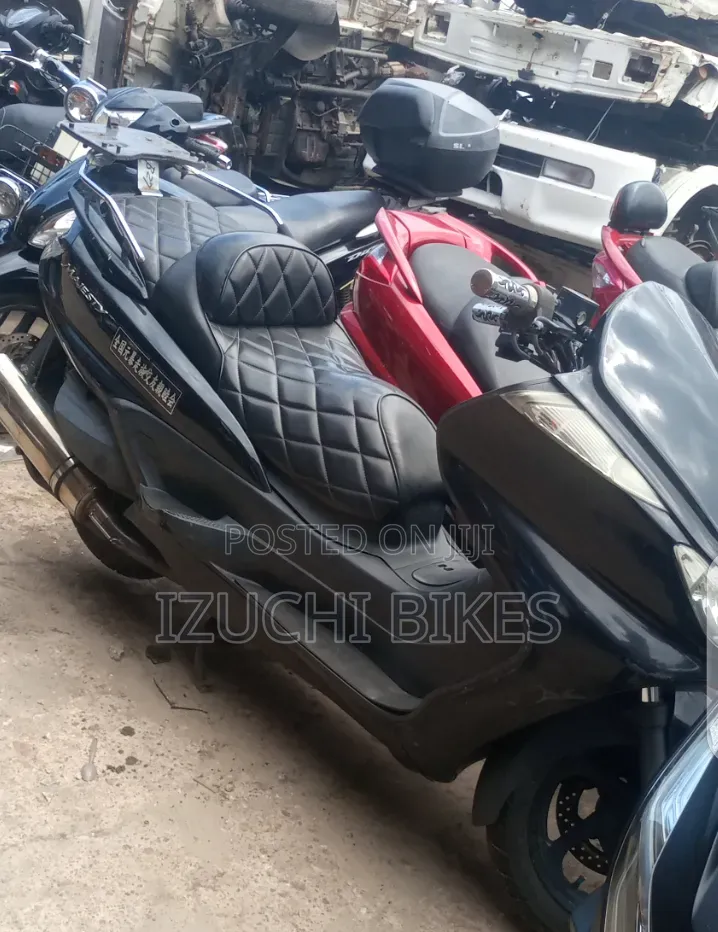 Yamaha Majesty 2006 Black