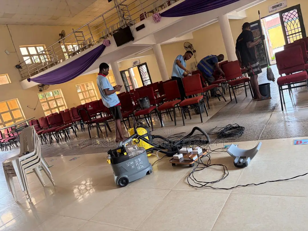 Upholstery Cleaning/Deep Cleaning