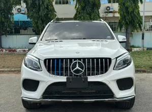 Mercedes-Benz M Class ML350 4MATIC 4dr SUV AWD (3.5L 6cyl 7A) 2014