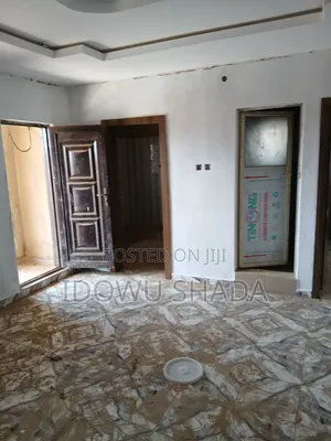 Mini Flat in Off Hospital Road, Shimawa for rent