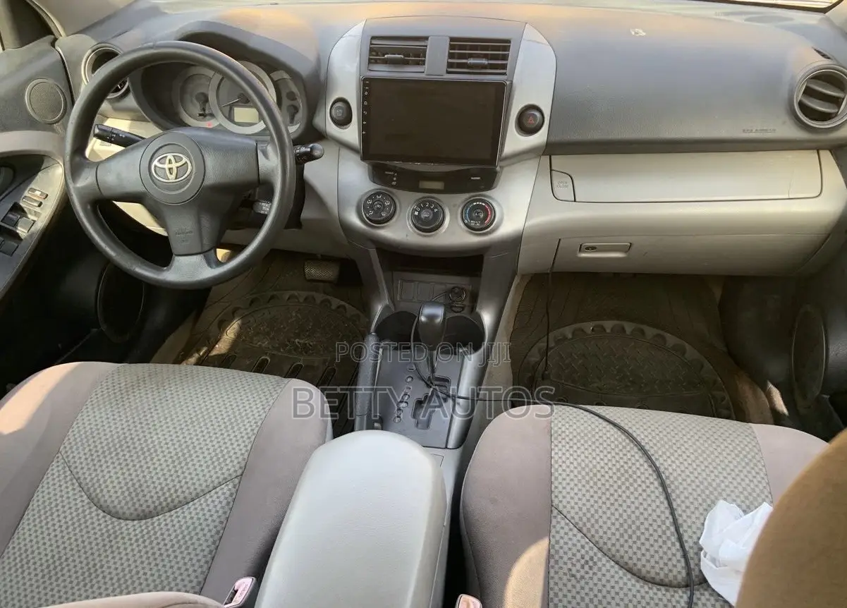 Toyota RAV4 2008 Silver