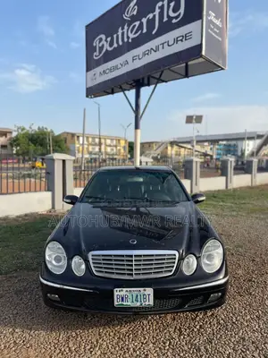 Mercedes-Benz E350 2007 Beige