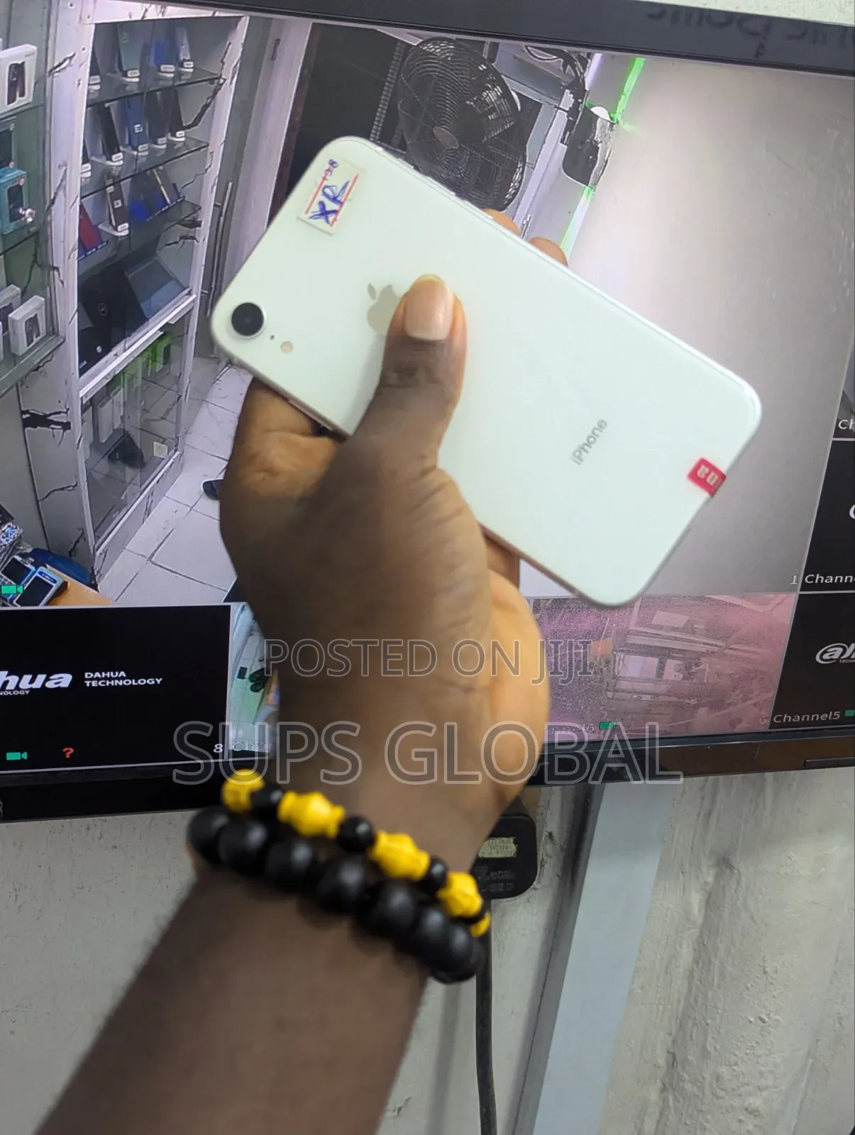 Apple iPhone XR 128 GB White