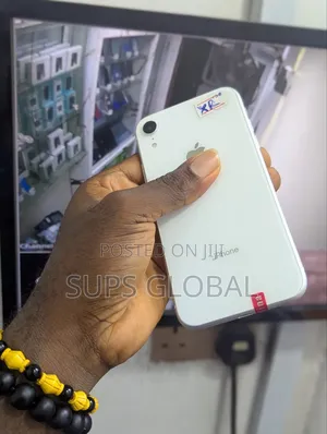 Apple iPhone XR 128 GB White