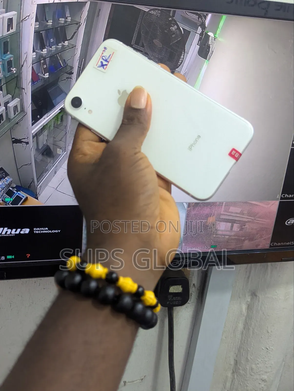 Apple iPhone XR 128 GB White