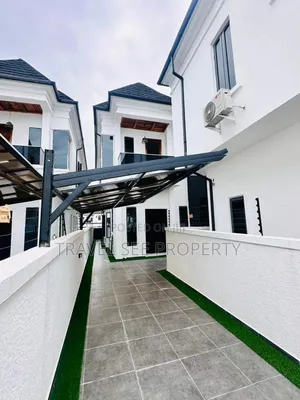 4bdrm Duplex in Orchids Roads Lekki, Chevron for sale