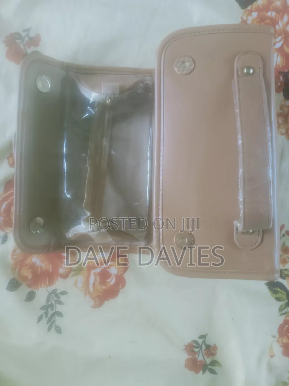4pcs Detachable Make Up Purse Bag