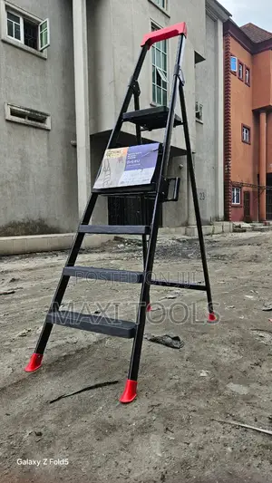 Upstrong 5-Step a-Frame Ladder