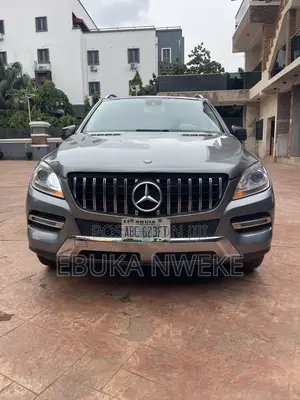 Mercedes-Benz M Class ML 350 4Matic 2012 Gray