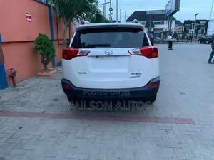 Toyota RAV4 2015 White
