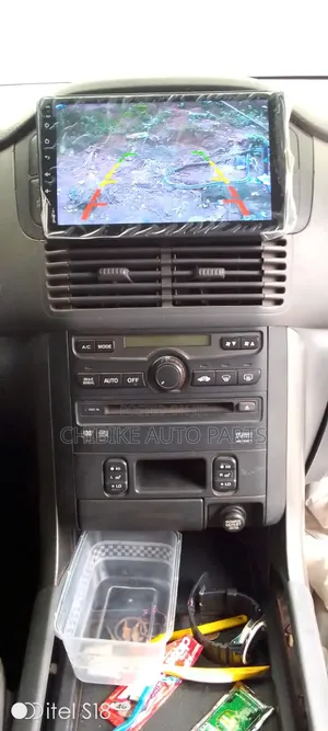 Honda Pilot 2002/2004 Navigation Android/Reverse Camera
