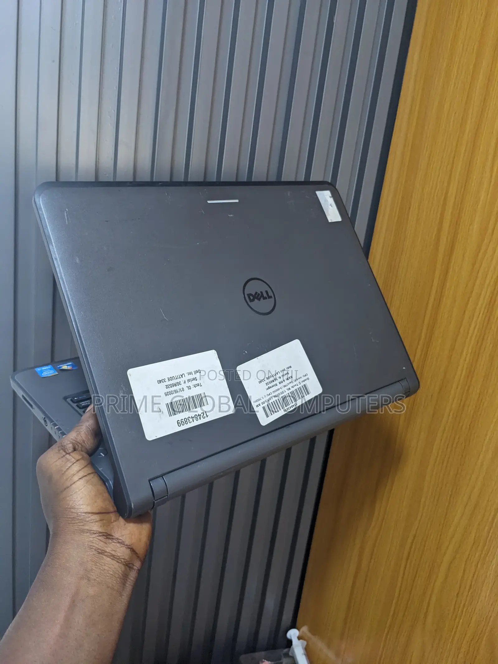 Laptop Dell Latitude 3350 4GB Intel Core i3 HDD 500GB