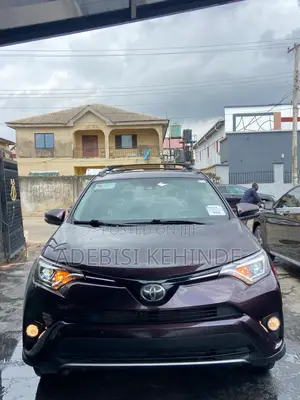 Toyota RAV4 2016 Brown