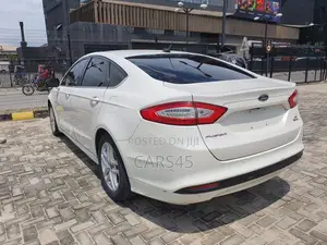 Ford Fusion 2015 White