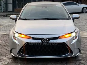 Toyota Corolla 2020 Silver