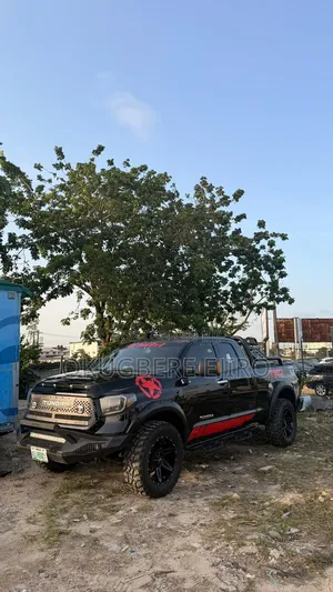 Toyota Tundra Double Cab 4x4 Limited 5.7L V8 2013 Black