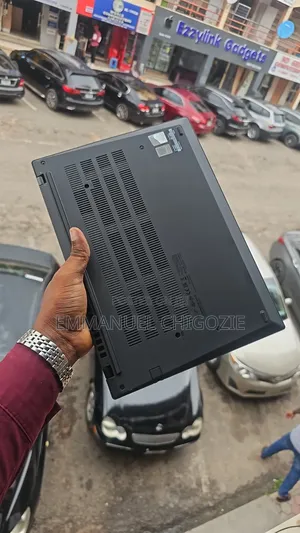 Laptop Lenovo ThinkPad T14 16GB Intel Core Ultra 7 SSD 512GB