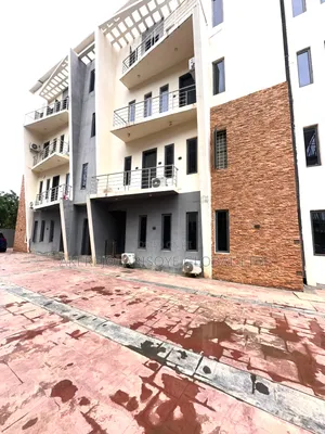 3bdrm Apartment in Jahi, Abuja for rent