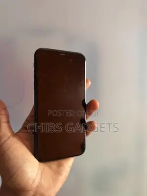 Apple iPhone XR 64 GB Black