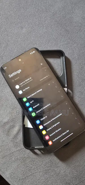 Tecno Spark 40 128 GB Gray