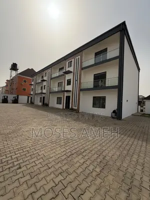 5bdrm Duplex in Jahi for sale