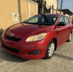Toyota Matrix L Hatchback FWD (1.8L 4cyl) 2014 Burgundy