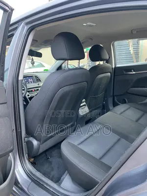 Hyundai Elantra 2017 Gray