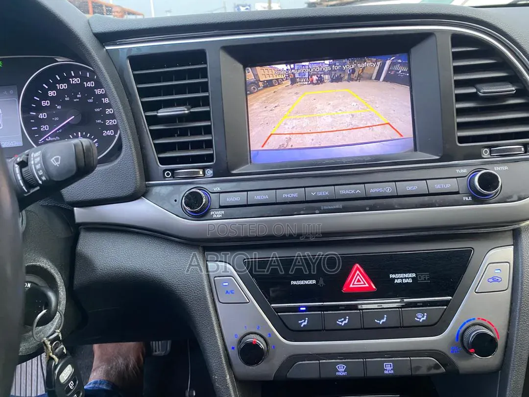 Hyundai Elantra 2017 Gray