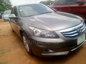 Honda Accord 2012 Gray