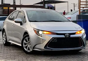 Toyota Corolla 2020 Silver